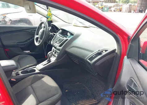 2012 Ford Focus Se из США, поврежденный, VIN 1FAHP3F25CL477153